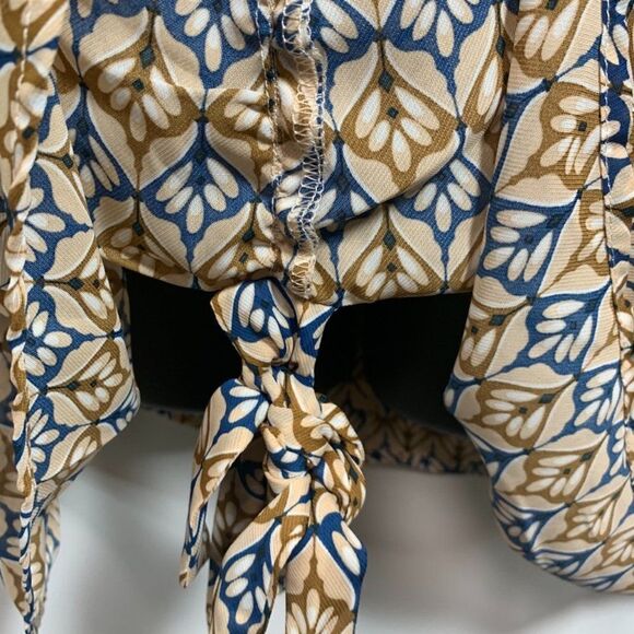 Weekend Suzanne Betro Abstract Key Hole Bell Sleeve Tunic - Picture 6 of 15